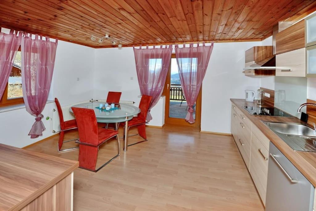Ferienwohnung Karawankenblick Bach  Экстерьер фото